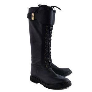 BARELY WORN TORY BURCH HIGH KNEE BOOTS 7.5